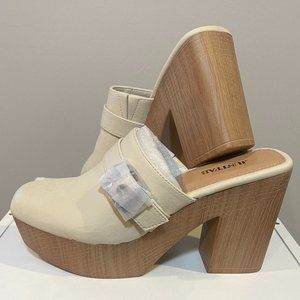 Jenica Clogs